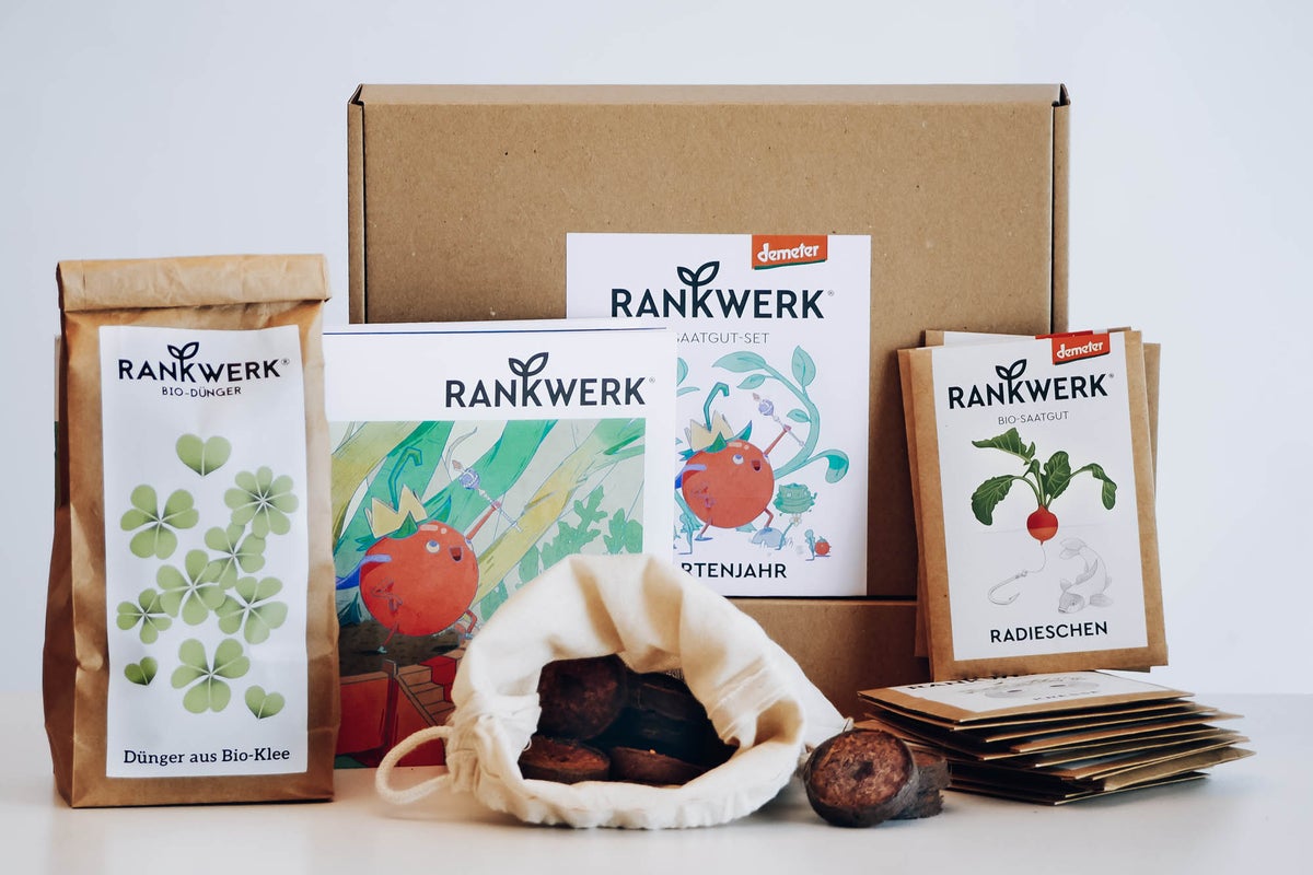 Bio Saatgut-Box „Gartenjahr“ mit Saatgut, Dünger, Kokosquelltabletten, Anleitungsbuch